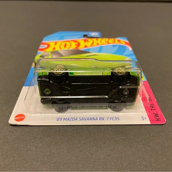 HotWheels 89 Mazda RX-7 - Picture 3 of 7